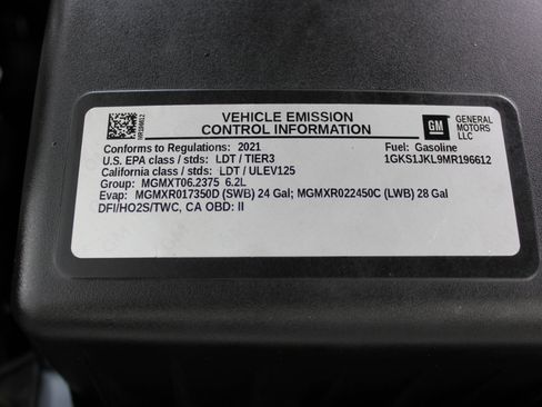 Used 2021 GMC Yukon XL Denali w/ Denali Ultimate Package image 88