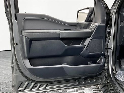 Used 2022 Ford F150 XLT w/ Equipment Group 302A High image 24