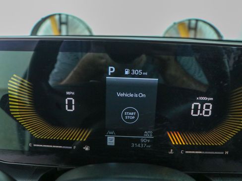 Used 2025 Kia K4 FWD image 15