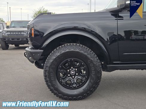 Certified 2022 Ford Bronco Wildtrak AWD/4WD image 9