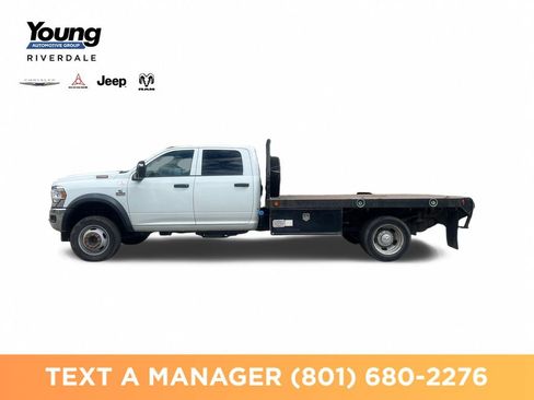 Used 2023 RAM 5500 Tradesman w/ Chrome Appearance Group AWD/4WD image 2