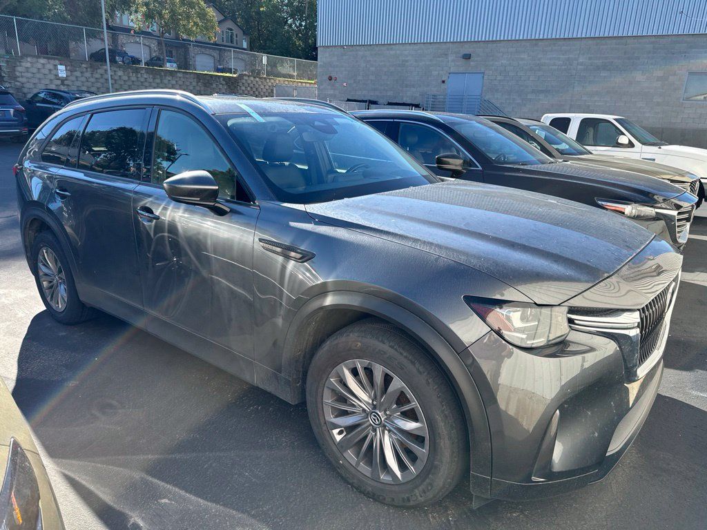 Certified 2024 MAZDA CX-90 3.3 Turbo w/ Preferred Plus AWD/4WD image 2
