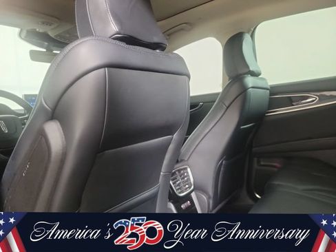 Used 2023 Lincoln Nautilus Reserve w/ Monochromatic Package AWD/4WD image 12