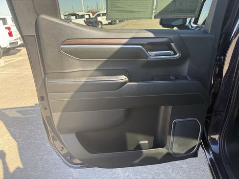 Used 2024 GMC Sierra 1500 SLT image 27