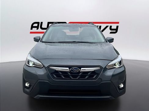 Used 2023 Subaru Crosstrek 2.5i Limited AWD/4WD image 2