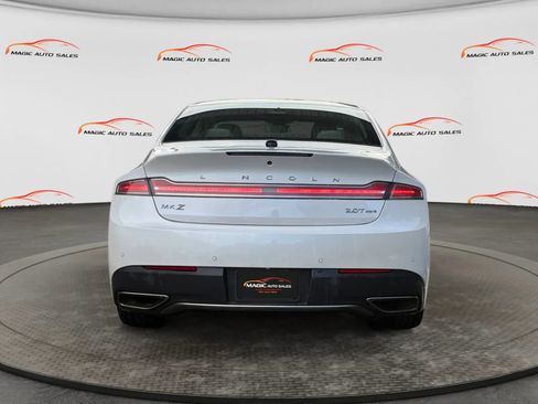 Used 2018 Lincoln MKZ Reserve w/ Magnetic Appearance Package AWD/4WD image 9