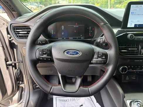 Used 2025 Ford Escape ST-Line AWD/4WD image 27