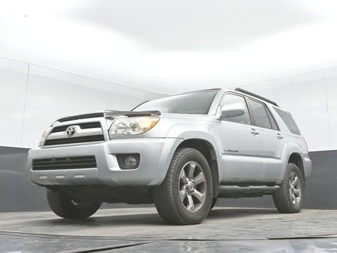 Used 2008 Toyota 4Runner Sport AWD/4WD image 28