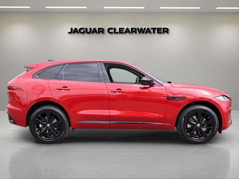 Used 2026 Jaguar F-PACE R-Dynamic S image 6