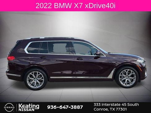 Used 2022 BMW X7 xDrive40i w/ Executive Package image 2
