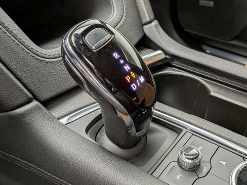 Certified 2023 Cadillac XT5 Premium Luxury AWD/4WD image 17