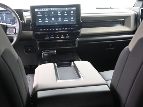 Used 2026 GMC Hummer EV SUV AWD/4WD image 14