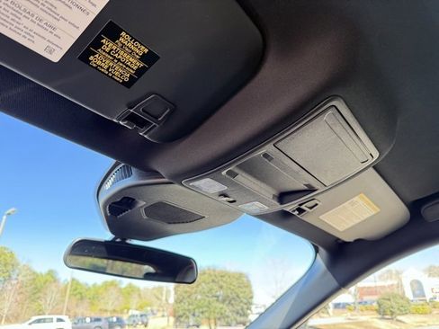 Used 2025 Ford Escape ST-Line image 28