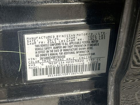 Used 2024 Nissan Sentra SV FWD image 12