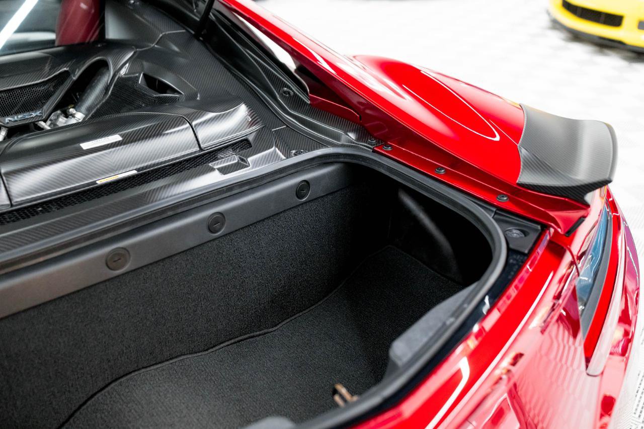 Used 2017 Acura NSX AWD/4WD image 68