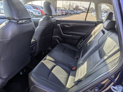 Used 2024 Toyota RAV4 XLE Premium image 28