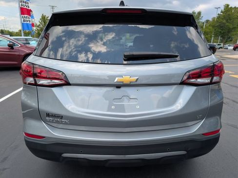 Used 2024 Chevrolet Equinox LT w/ LPO, Floor Liner Package FWD image 4