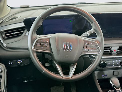 Used 2025 Buick Encore GX Preferred FWD image 18