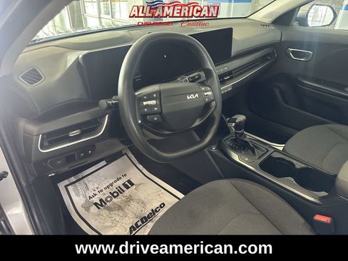 Used 2025 Kia K4 LXS image 10