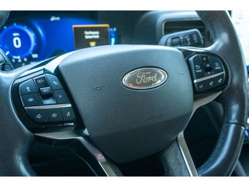 Used 2021 Ford Explorer Platinum w/ Equipment Group 601A image 33