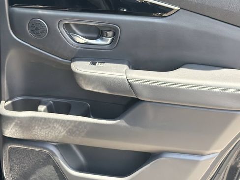 Used 2025 Honda Pilot Touring image 33
