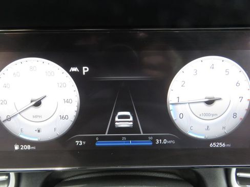 Used 2023 Hyundai Elantra Limited FWD image 20