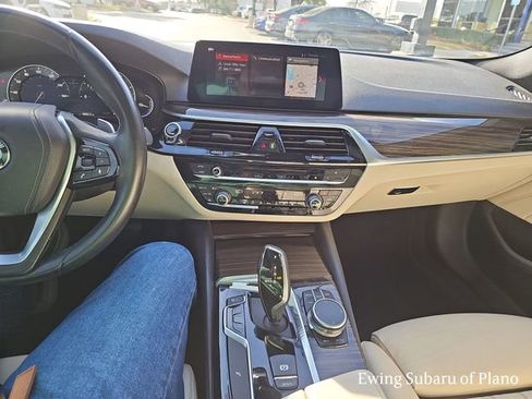 Used 2019 BMW 530i w/ Convenience Package image 17