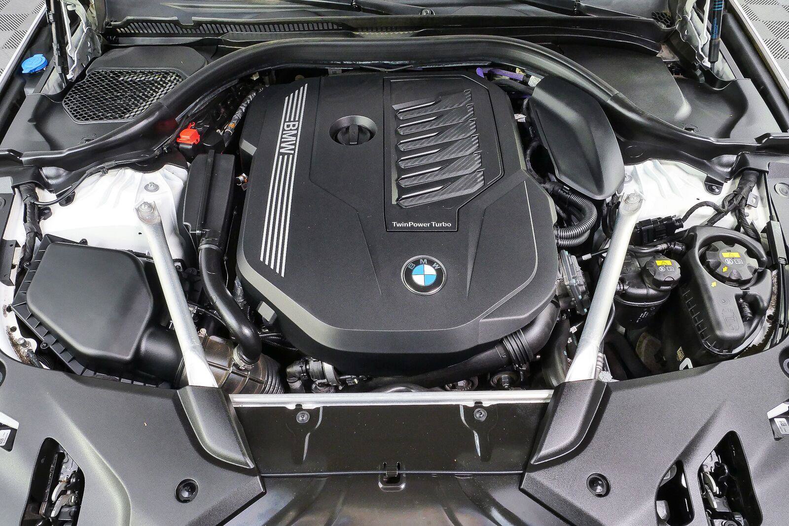 Used 2021 BMW 540i xDrive AWD/4WD image 26