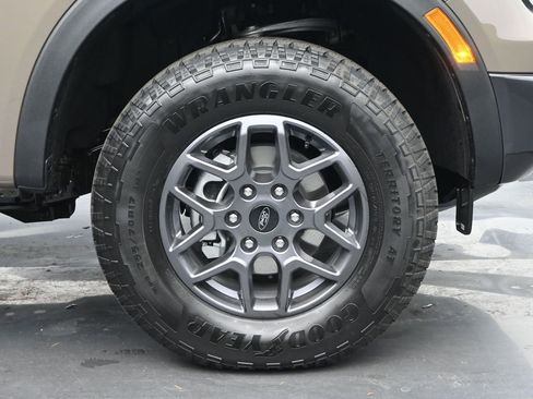 New 2025 Ford Ranger XLT w/ FX4 Off-Road Package image 29