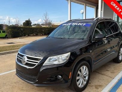 Used 2011 Volkswagen Tiguan SE