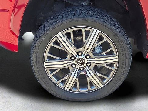 Used 2023 Toyota Tundra Capstone image 9