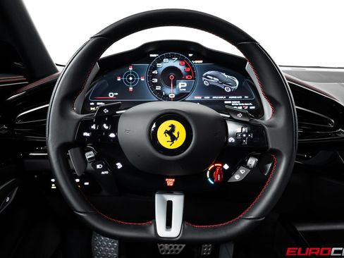 Used 2025 Ferrari Purosangue AWD/4WD image 36