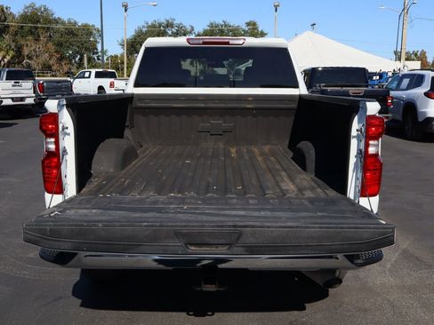 Certified 2022 Chevrolet Silverado 2500 LT image 24