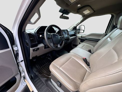 Used 2022 Ford F250 XL RWD image 19