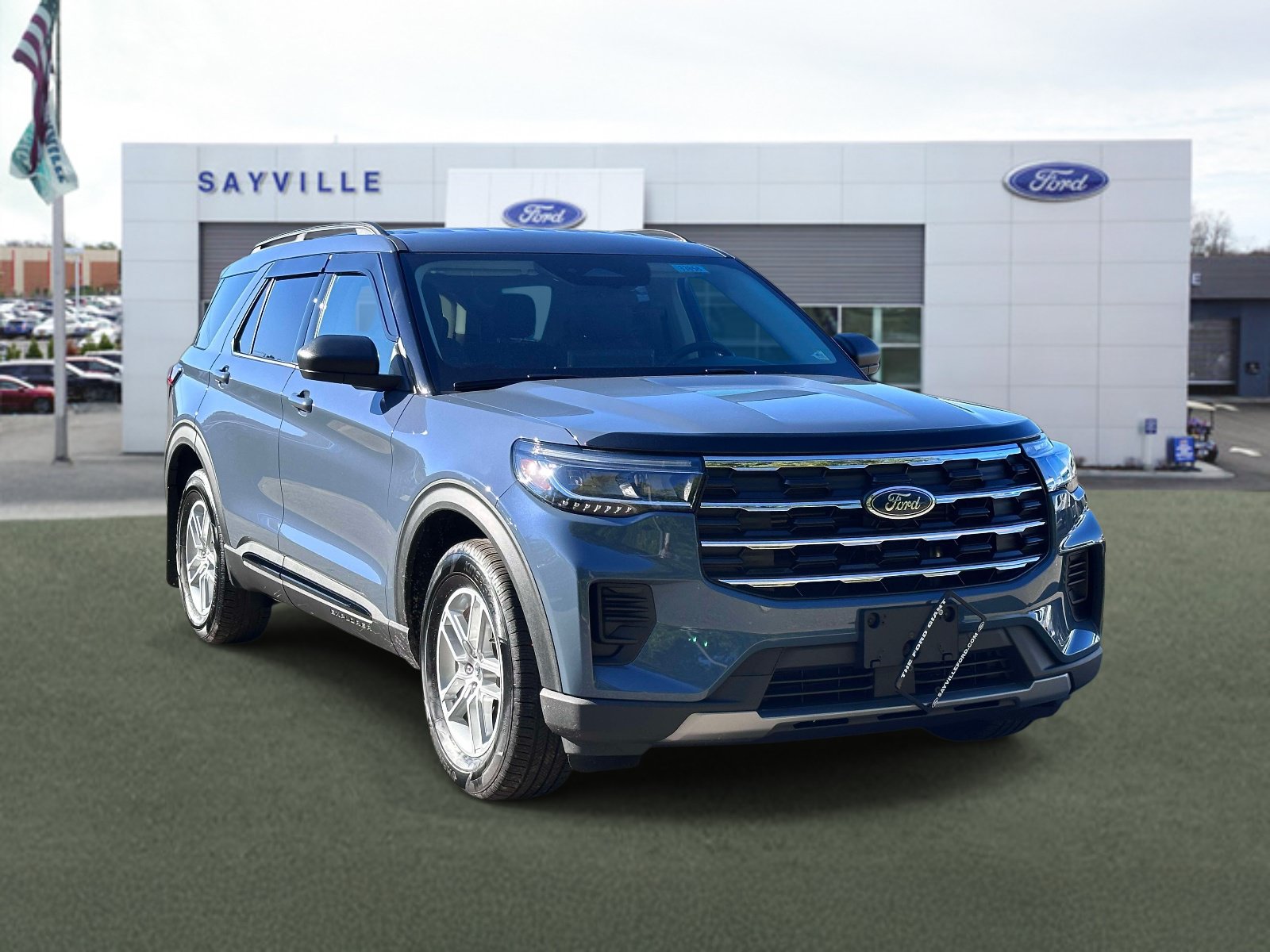 Used 2026 Ford Explorer Active AWD/4WD image 6