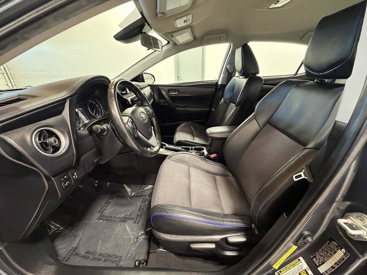 Used 2019 Toyota Corolla SE FWD image 21