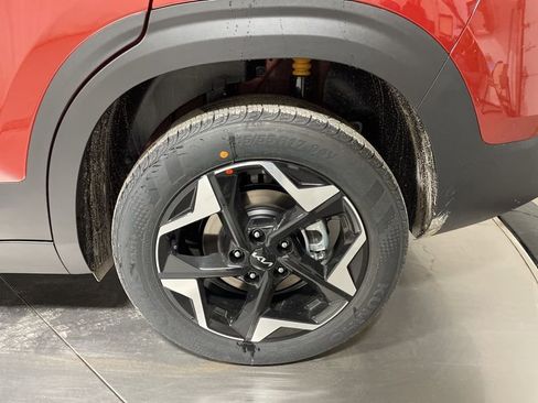 New 2026 Kia Seltos S AWD/4WD image 9