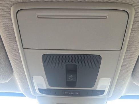Used 2025 Honda CR-V EX image 26