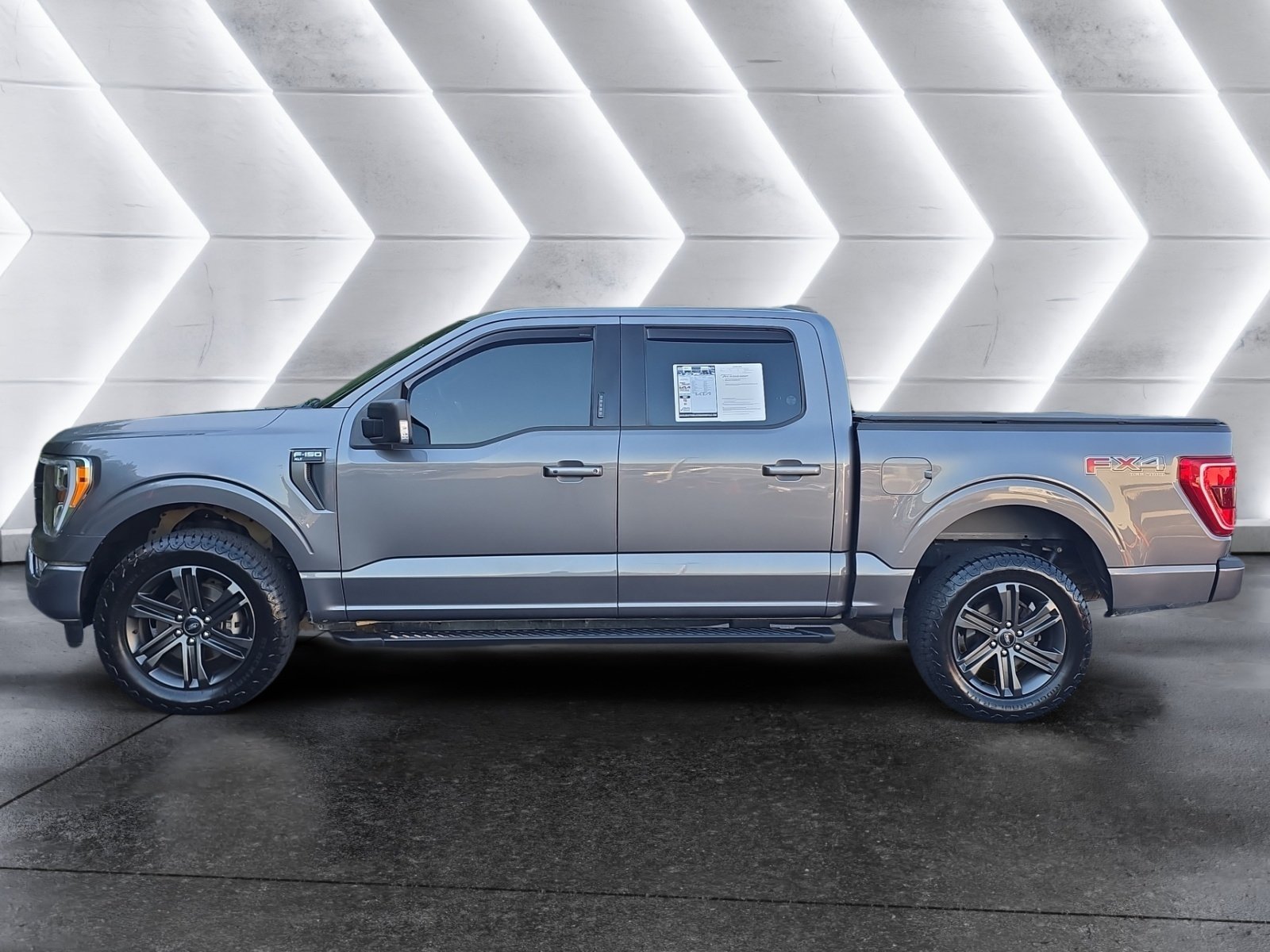 Used 2022 Ford F150 XLT w/ Equipment Group 302A High AWD/4WD image 2