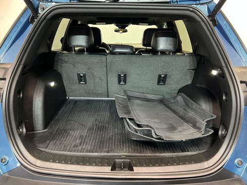 Used 2025 Chevrolet Equinox RS w/ Convenience Package III AWD/4WD image 23