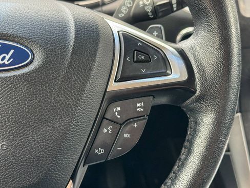 Used 2020 Ford Edge SEL w/ Cold Weather Package AWD/4WD image 26