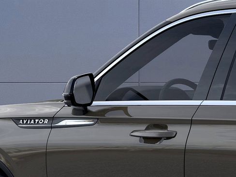 New 2025 Lincoln Aviator Reserve RWD image 20