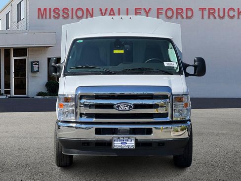New 2026 Ford E-350 and Econoline 350 Super Duty w/ Power Equipment Group image 9