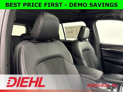 New 2026 Jeep Grand Cherokee Altitude AWD/4WD image 14