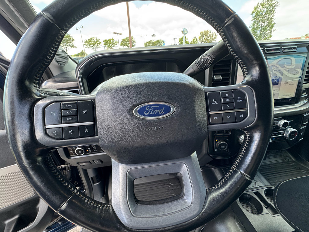 Used 2023 Ford F250 Lariat w/ Sport Appearance Package AWD/4WD image 20
