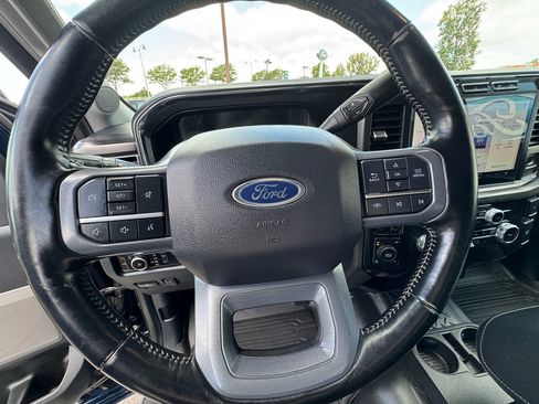 Used 2023 Ford F250 Lariat w/ Sport Appearance Package AWD/4WD image 20