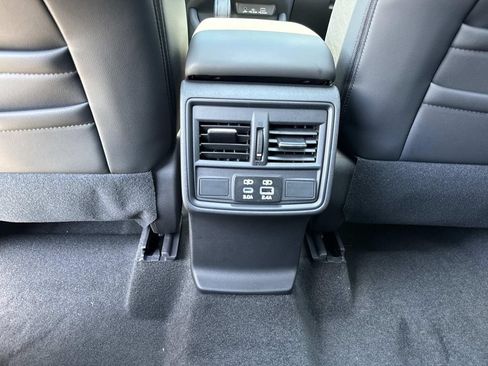 New 2026 Subaru Forester Premium AWD/4WD image 17