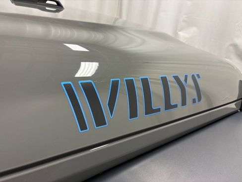 Used 2023 Jeep Wrangler Unlimited image 30