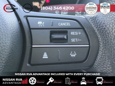 Used 2025 Honda HR-V LX image 25