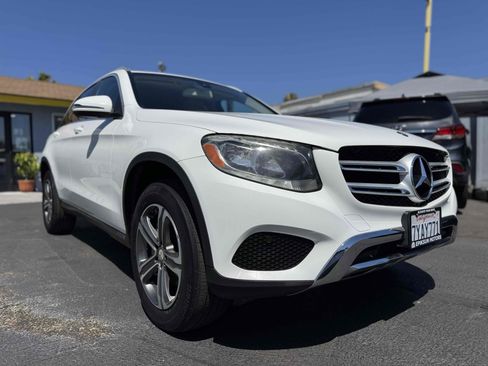 Used 2016 Mercedes-Benz GLC 300 image 3